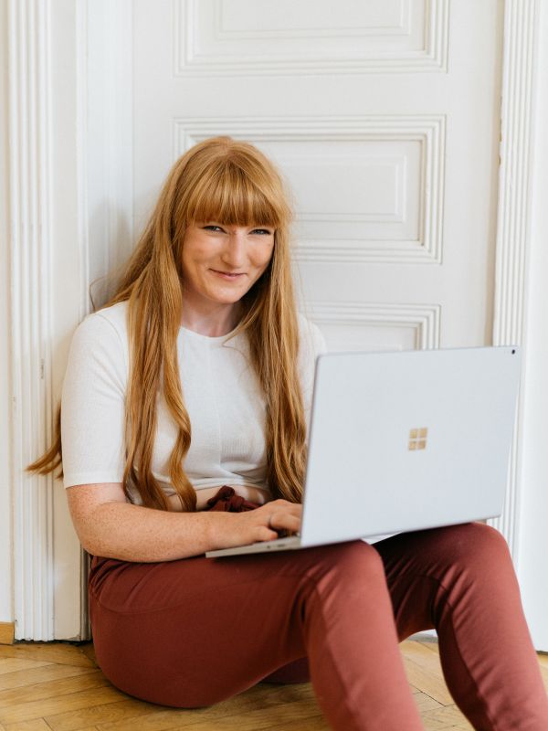 E-Learning Beraterin Daniela Dobeleit